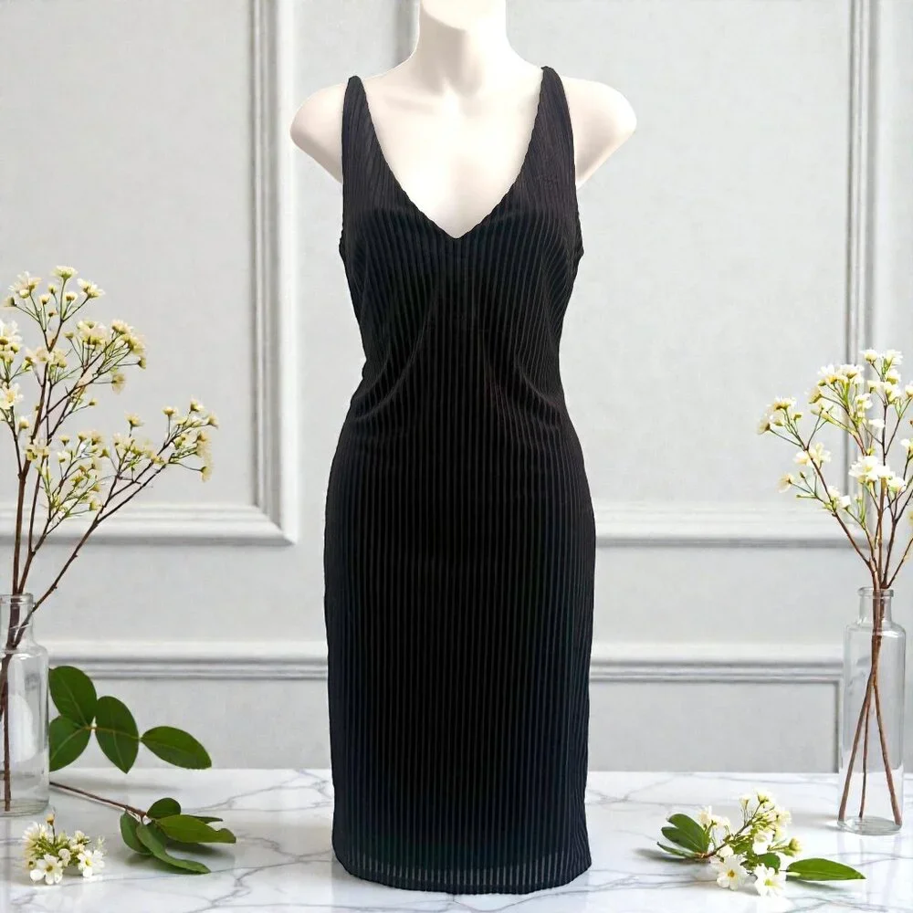 Forever 21 Black Ribbed Velvet Deep V Midi Dress | L - Picture 3 of 12